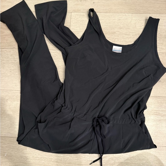 Columbia Black Jumpsuit - Picture 1 of 2